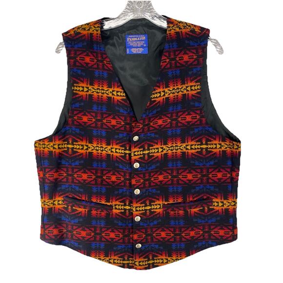 🔴 Pendleton High Grade Western Mens Medium Red Wool Aztec Vest 🔴 - Picture 1 of 10